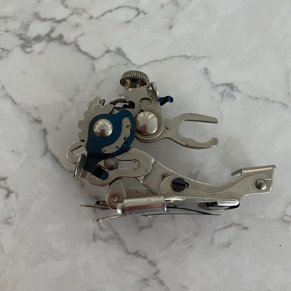 Vintage Sewing Foot by Greist 5 Stitch‎ Ruffler Sewing Machine Attachment